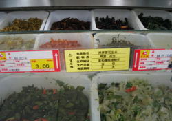 散裝食品“生日”難尋，食品安全如何保障？